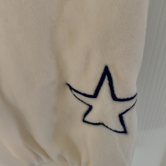 Cream hoodie with navy drawstring and star on left sleeve. Size XL. - Picture 6 of 9